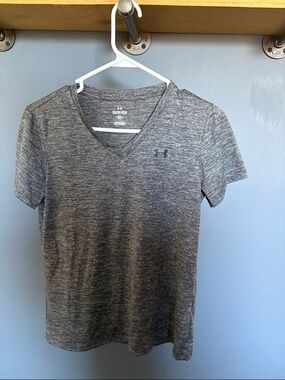 Under Armour Gray Heather V-Neck Performance Tee